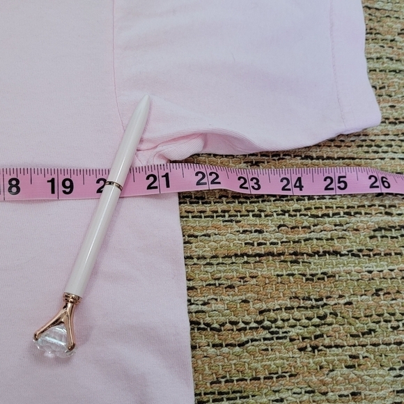 VINTAGE Lace Detail with Shoulder Pads Top - Picture 3 of 9